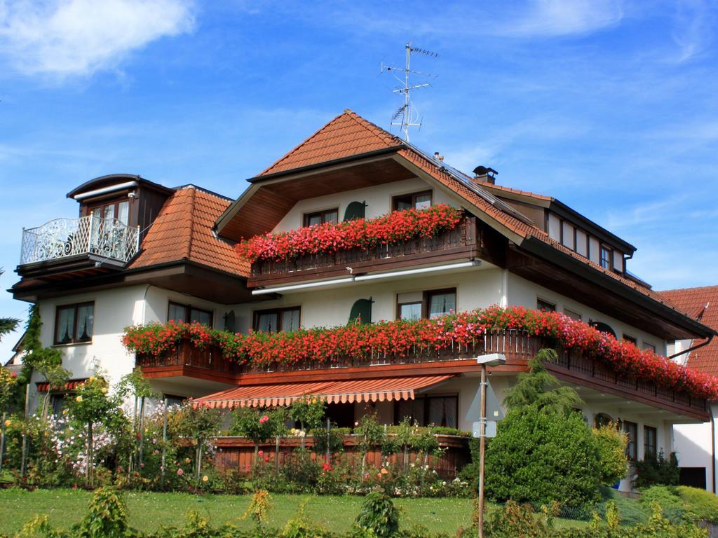 Gaestehaus Mayer-Bartsch Meersburg Exterior foto